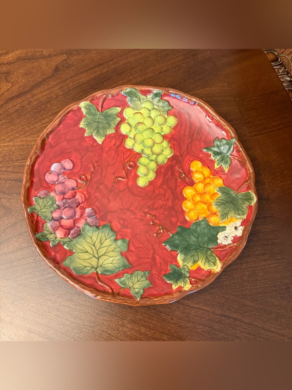 Certified International Vineyard Plates Deep Red Background By Susan Winget